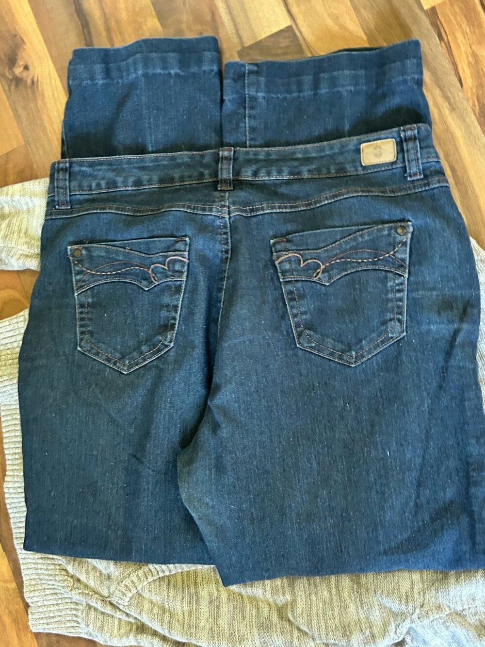 size 14 womens pants jeans blue denim stretch bandolino
